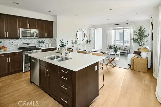 5552 Coral  #108, Hawthorne, CA 90250 - #3