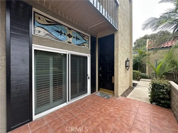 938 Palo Verde Avenue, Long Beach, CA 90815