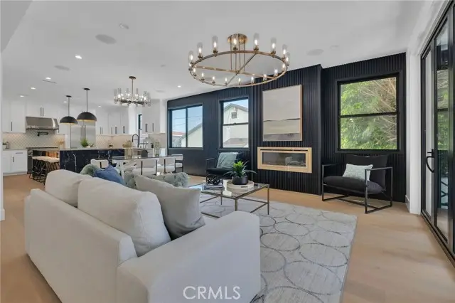 520 Lucia  #A, Redondo Beach, CA 90277 - #2