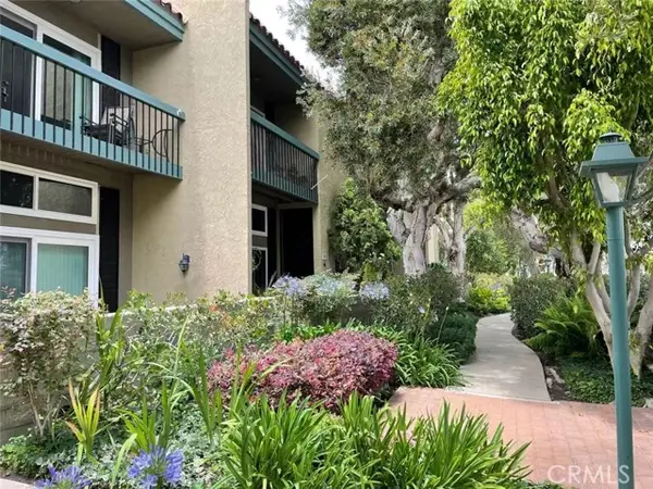 1018 Palo Verde Avenue, Long Beach, CA 90815