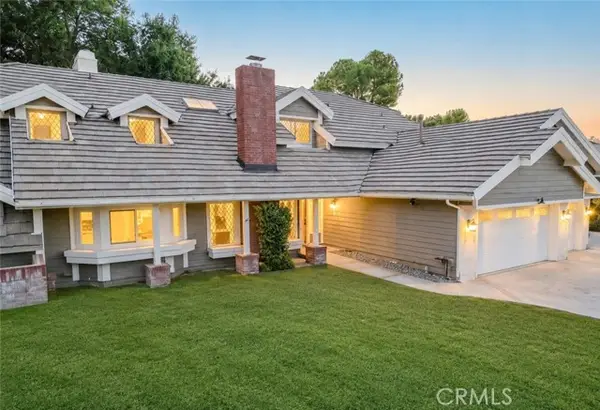 15604 Saddleback, Canyon Country, CA 91387