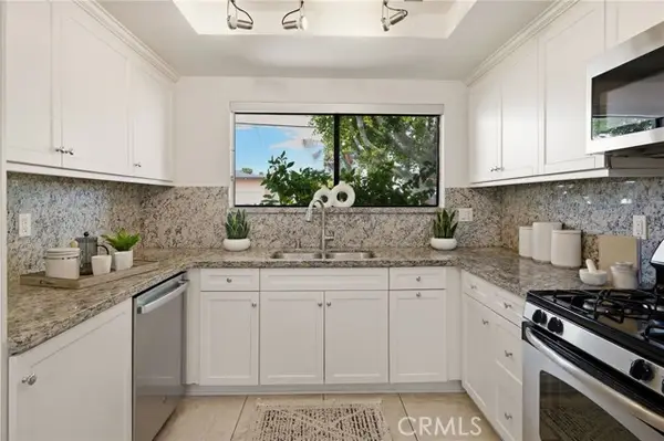2300 Carnegie Lane  #4, Redondo Beach, CA 90278