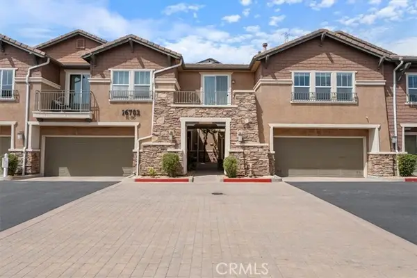 16702 Nicklaus  #83, Sylmar, CA 91342