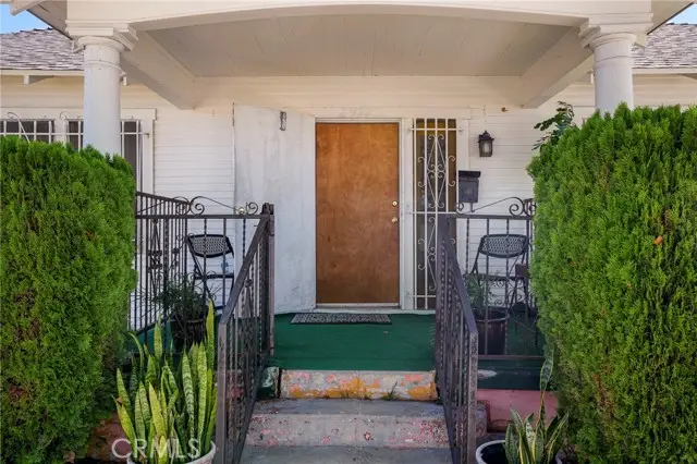 2922 74th Street, Los Angeles, CA 90043 - #2