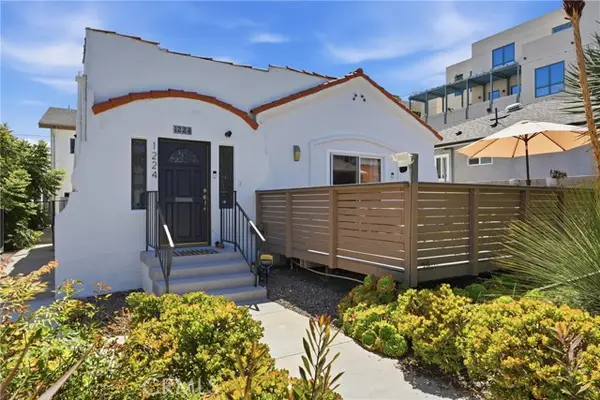 1224 24th, Santa Monica, CA 90404