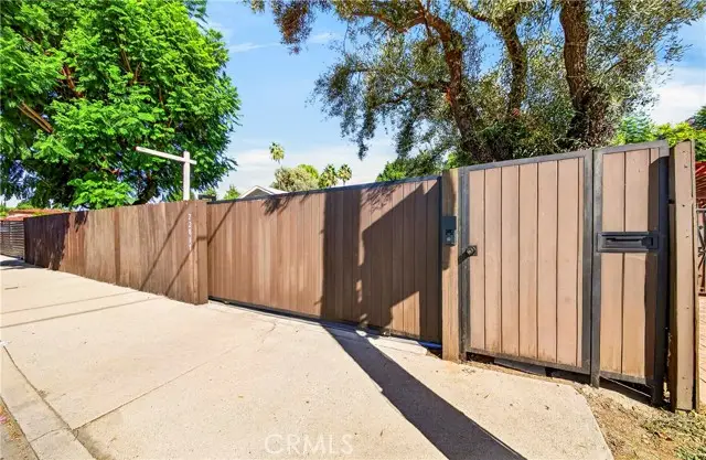 22817 Burbank Boulevard, Woodland Hills, CA 91367 - #3