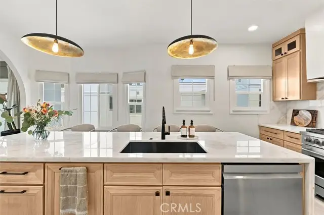 900 Curson, Los Angeles, CA 90036 - #3