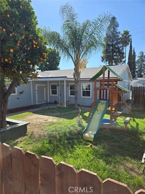 431 Douglas, Bakersfield, CA 93308
