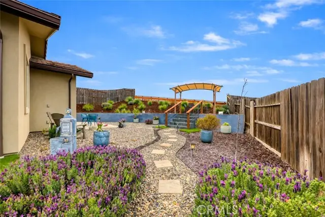 3530 Lakeside Village, Paso Robles, CA 93446 - #3