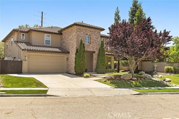 204 Vista Del Rio Court, Paso Robles, CA 93446
