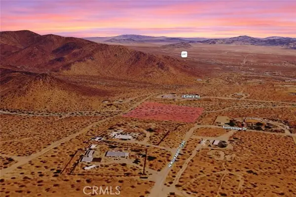 1530 Jemez Trail, Landers, CA 92285