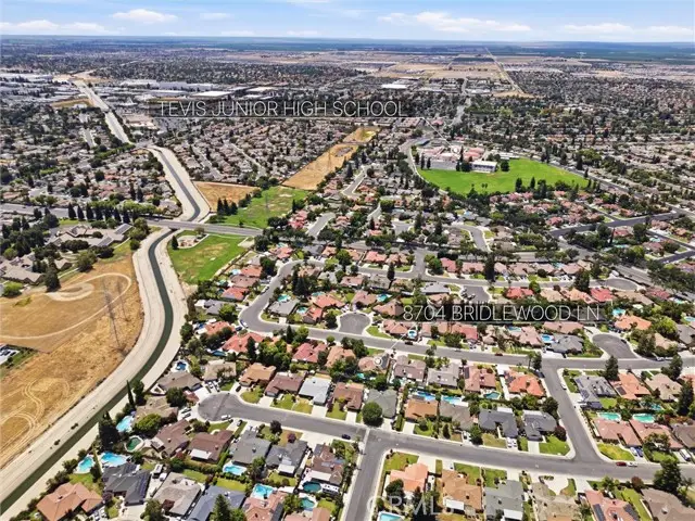8704 Bridlewood Lane, Bakersfield, CA 93311 - #3