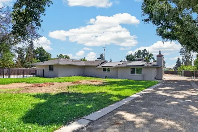 4832 Fruit, Fresno, CA 93705 - #3