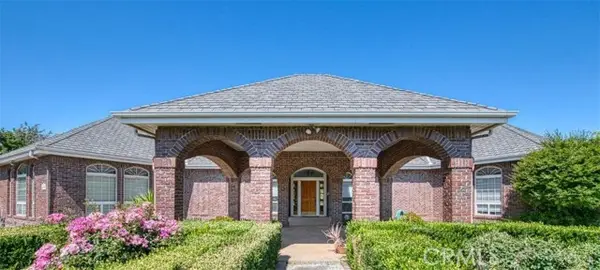 4715 Copper, Clovis, CA 93619