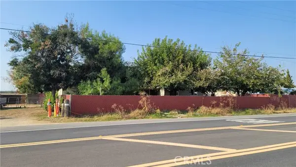 3851 Santa Fe, Shafter, CA 93263
