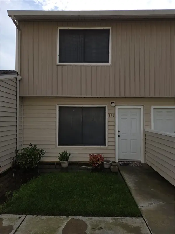 573 North, Corning, CA 96021