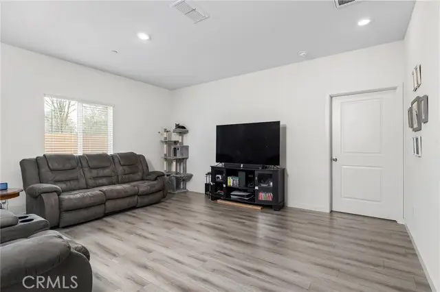 5101 McLaren Drive, Redding, CA 96002 - #3