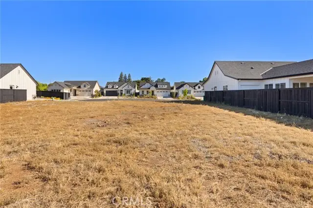 10 Harkness Court, Chico, CA 95973 - #2