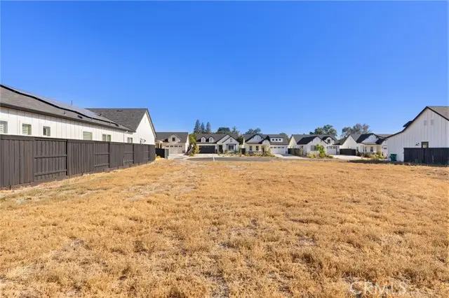 11 Harkness Court, Chico, CA 95973 - #2