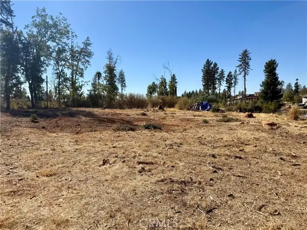 1038 Rainbow, Paradise, CA 95969