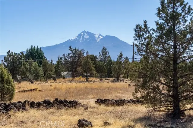 5622 Jade Avenue, Montague, CA 96064 - #3