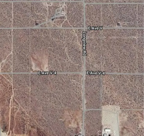 4 Longview Road, Palmdale, CA 93591