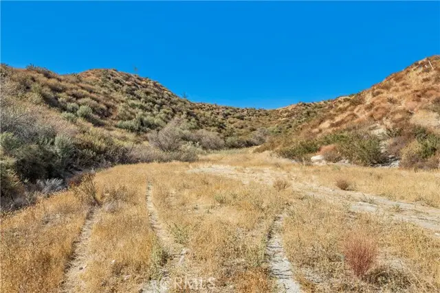1 Warmuth, Canyon Country, CA 91387 - #2