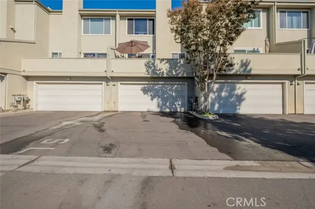 15780 Midwood Drive  #3, Granada Hills, CA 91344 - Image #2