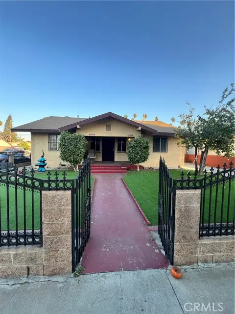 1560 66th Street, Los Angeles, CA 90001