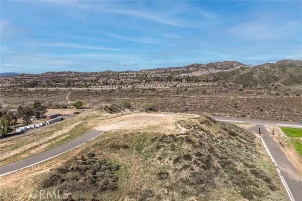 28774 San Francisquito Canyon Road, Saugus, CA 91390