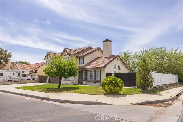 37543 Monarch Street, Palmdale, CA 93552 - #1