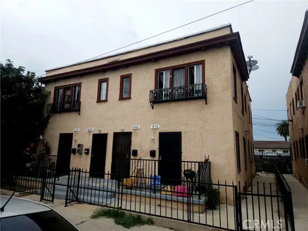 975 42nd Place, Los Angeles, CA 90037