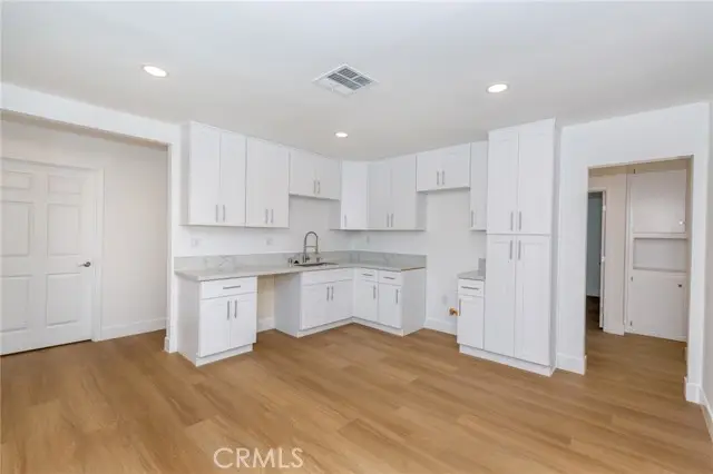 22016 Schoolcraft Street, Canoga Park, CA 91303 - #1