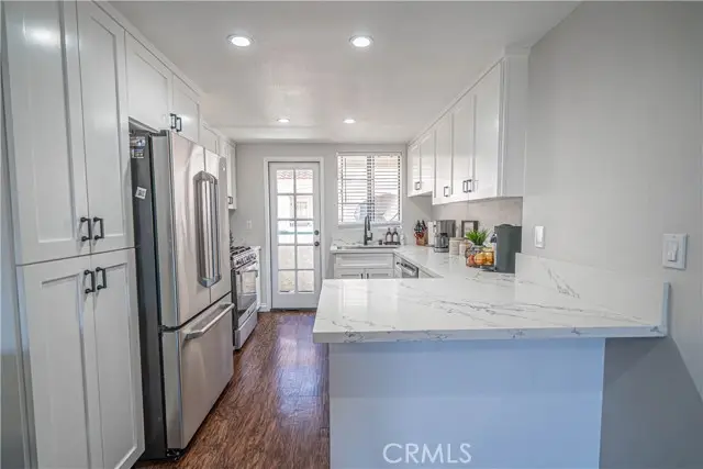 18111 Erik Court  #445, Canyon Country, CA 91387 - Image #3