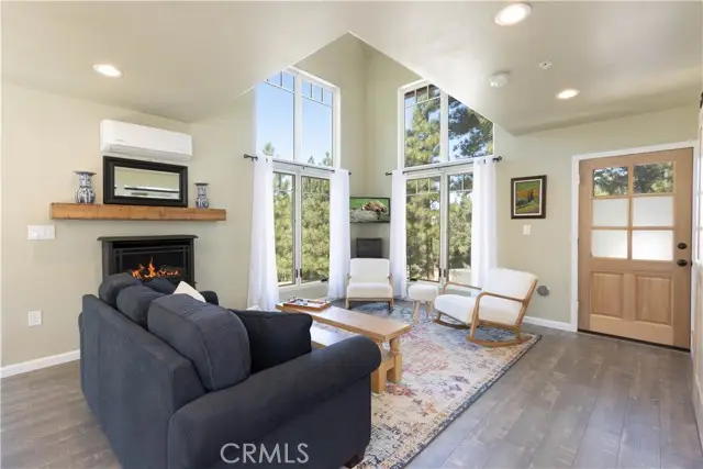 1517 Woodland Drive, Pine Mountain Club, CA 93222 - #3