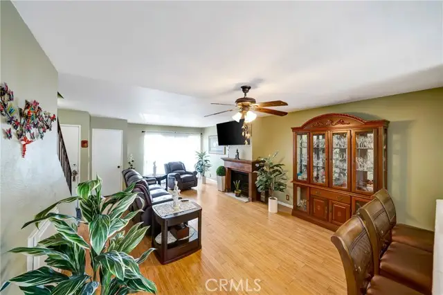 7226 Jordan Avenue  #6, Canoga Park, CA 91303 - #3