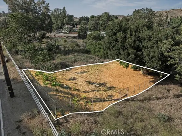 1 Taylor St, Castaic, CA 91384