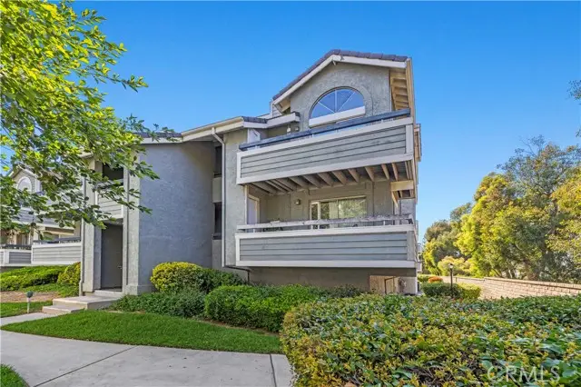 26966 Flo Lane  #318, Canyon Country, CA 91351 - Image #1