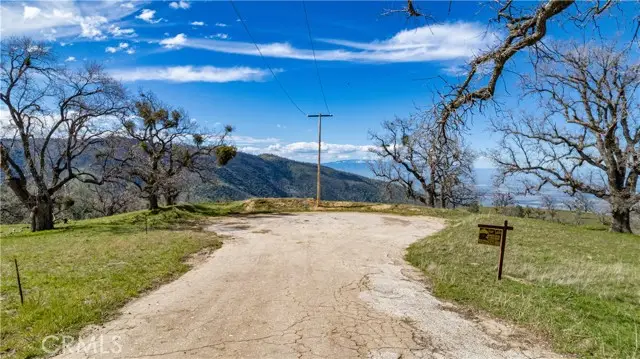 26300 Hazelwood Court, Tehachapi, CA 93561 - #3