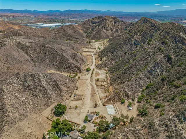 29701 Jackson Street, Castaic, CA 91384 - #3