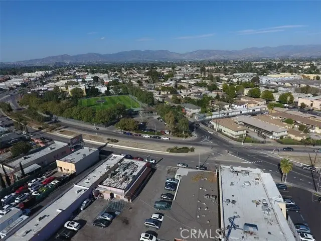 8745 Parthenia Place, North Hills, CA 91343 - #3