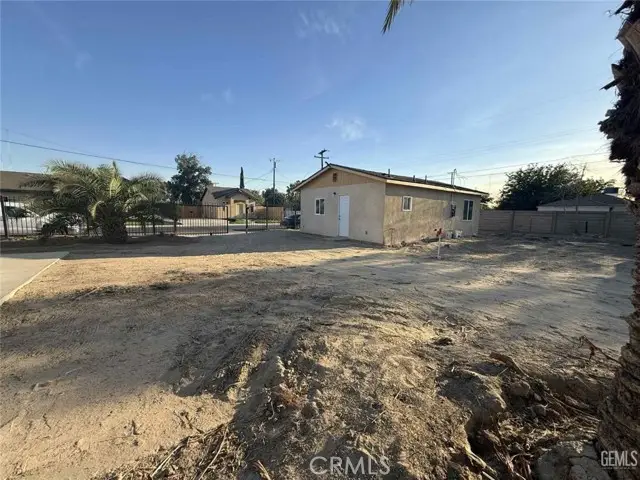 214 Madison Street, Bakersfield, CA 93307 - #3