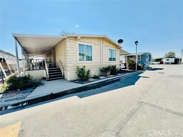 4401 Hughes Lane  #57, Bakersfield, CA 93304 - Image #2