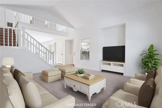 2024 Tulip Avenue, Simi Valley, CA 93063 - Image #3