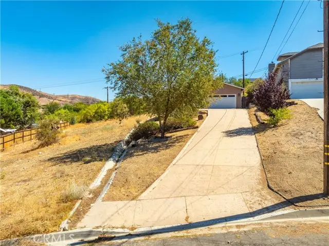 42846 Montello Drive, Lake Hughes, CA 93532 - #2