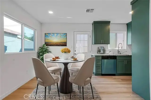 14320 Osborne Street, Panorama City, CA 91402 - #3