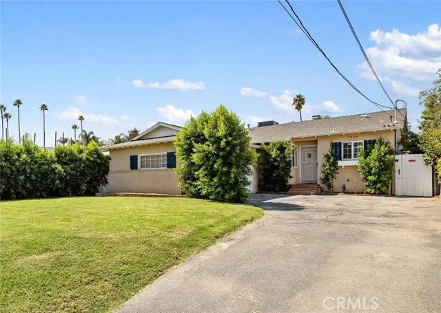 7459 Vanalden Avenue, Reseda, CA 91335 - #2