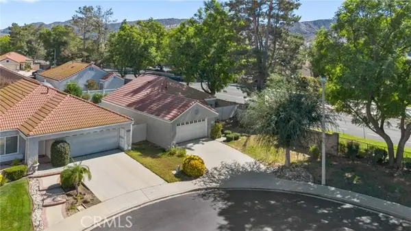 2104 Snowberry Court, Simi Valley, CA 93063