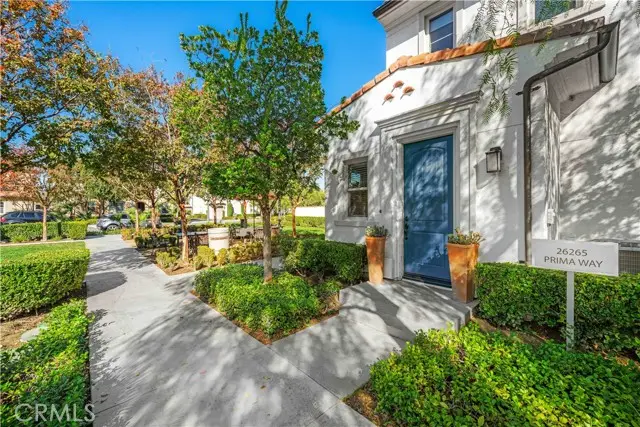 26265 Prima Way, Saugus, CA 91350 - Image #2