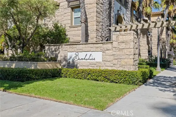 209 Riverdale Court  #560, Camarillo, CA 93012